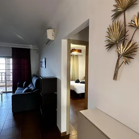 Casa La Quinta - Imegal Sl Costa Adeje (Tenerife)