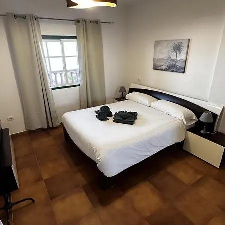 Casa La Quinta - Imegal Sl Costa Adeje (Tenerife)